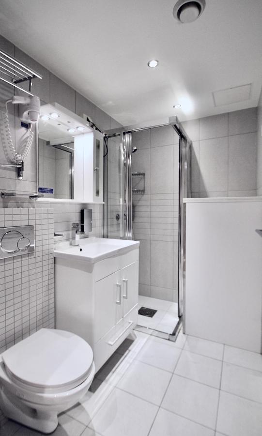 Super Stay Hotel, Осло Экстерьер фото
