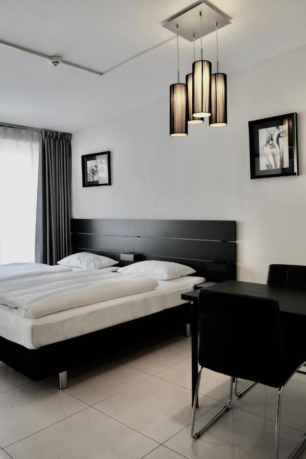 Super Stay Hotel, Осло Экстерьер фото